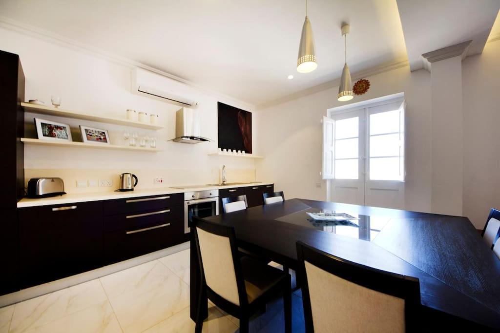 Ag3 - Large, Bright And Stylish Lejlighed Valletta Eksteriør billede